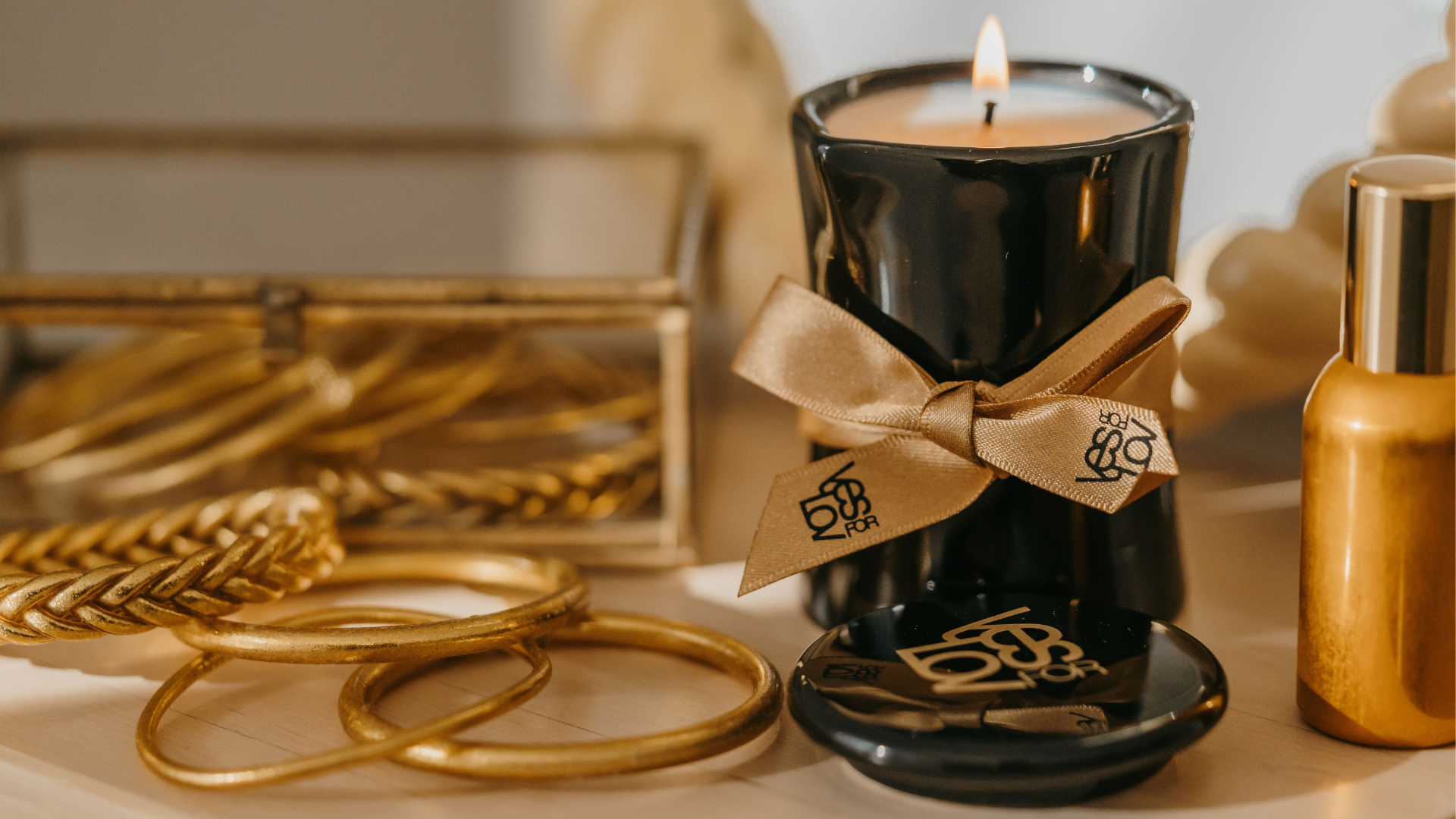 Massage Candle 1 ca993fb6 0ef3 4684 b5ed fa096f65db87