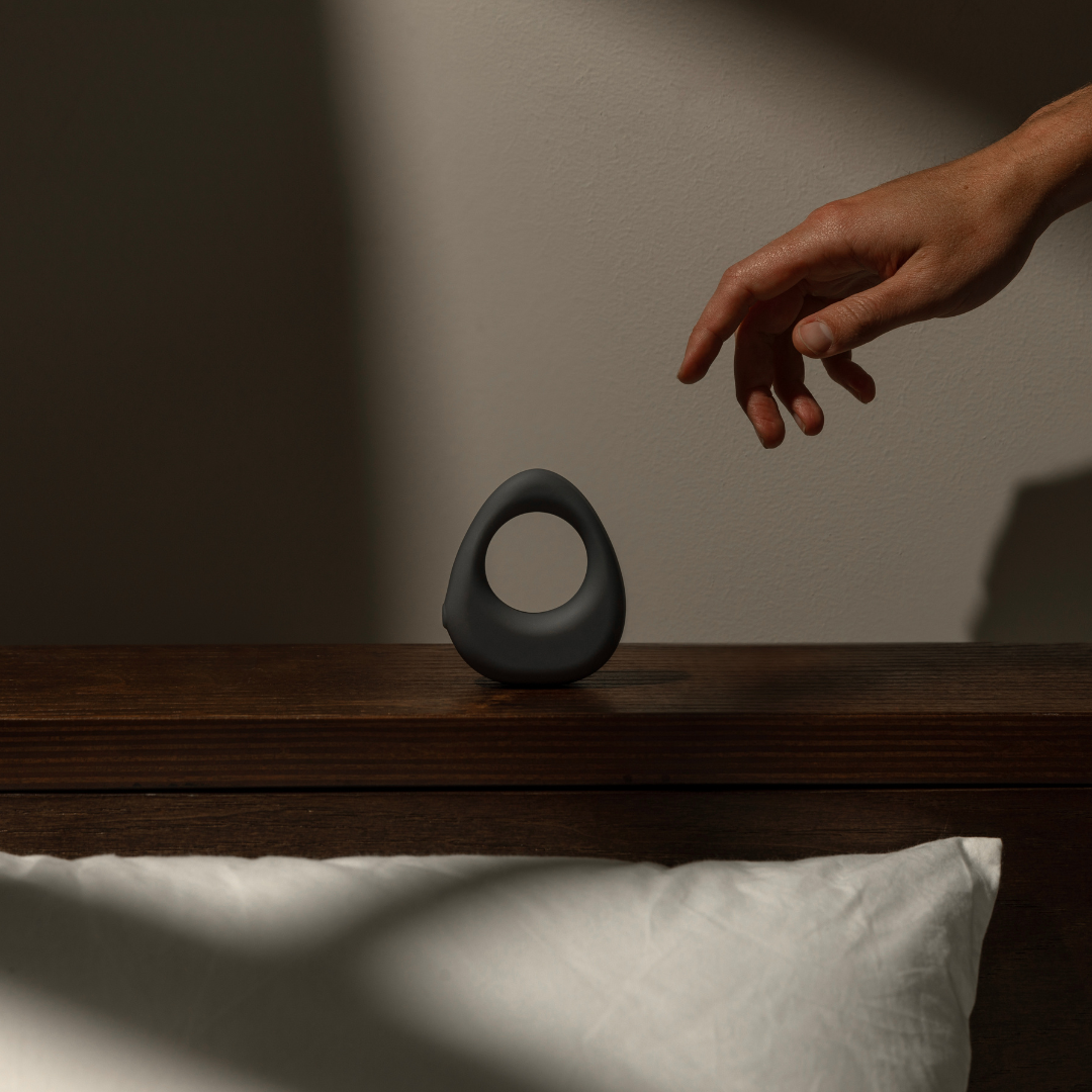 PRE-ORDER Band Vibrating Cock Ring