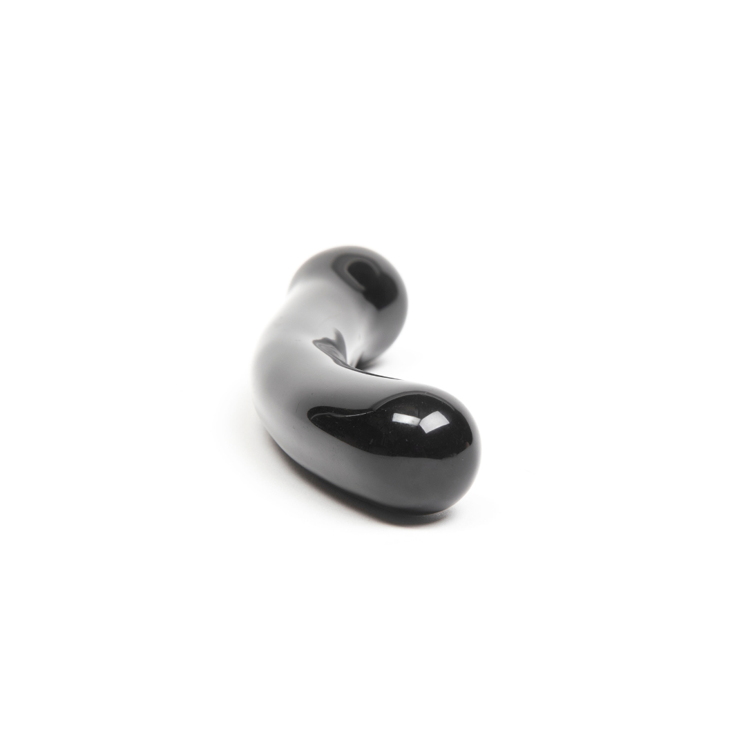 The Xaga Curve Black Obsidian